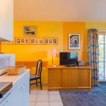 Der Suedschwede ... Dein Gaestehaus Mitten In Zingst Und Nah Zum Strand Buitenkant foto