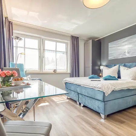 Der Suedschwede ... Dein Gaestehaus Mitten In Zingst Und Nah Zum Strand Buitenkant foto