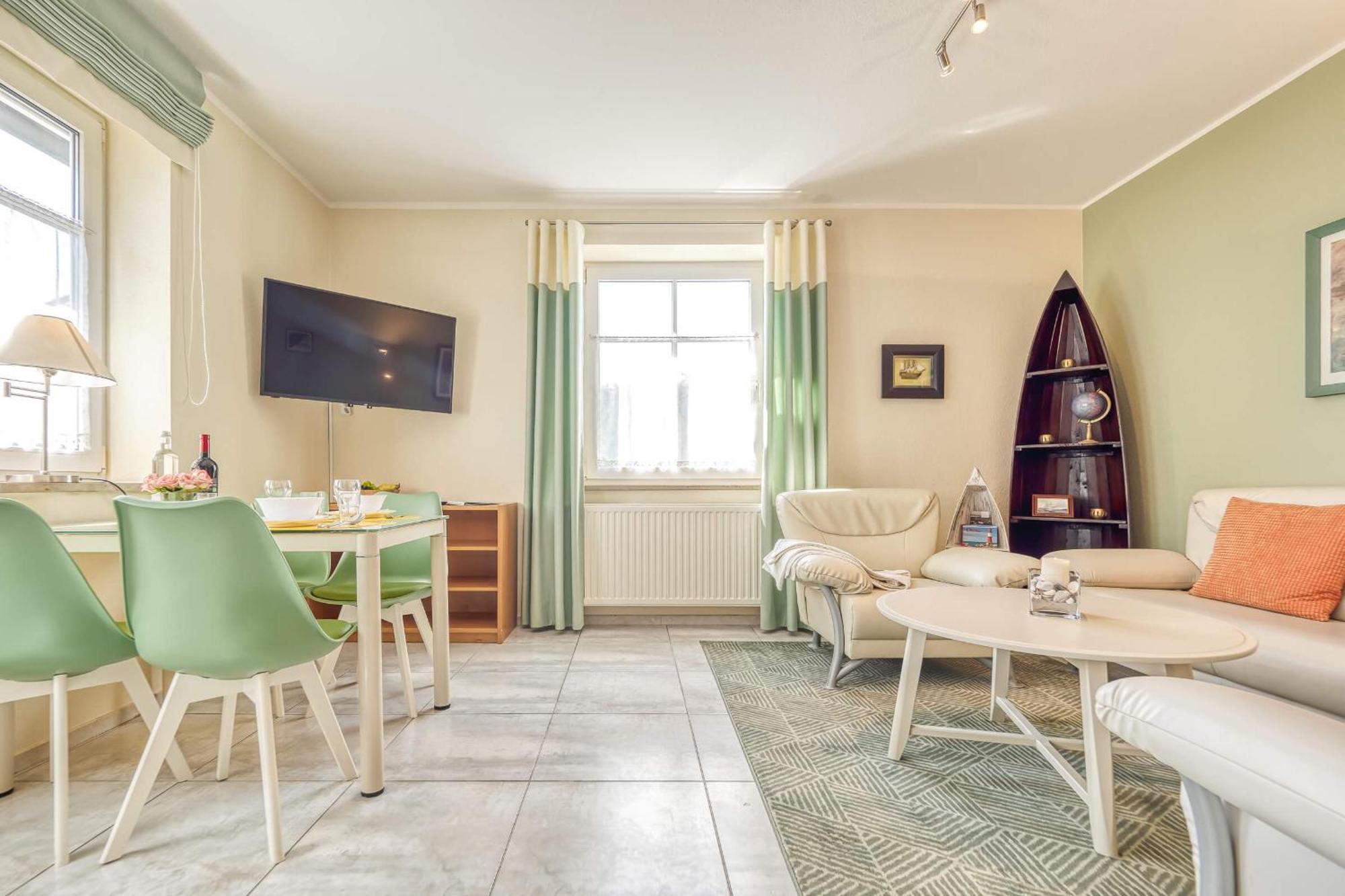Apartment Der Suedschwede ... Dein Gaestehaus Mitten In Und Nah Zum